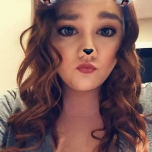 Meet your Posher, Kendra